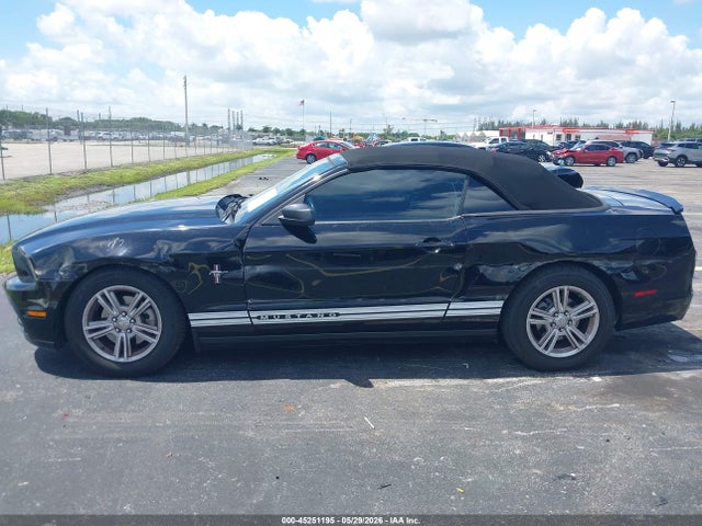 Ford Mustang V6