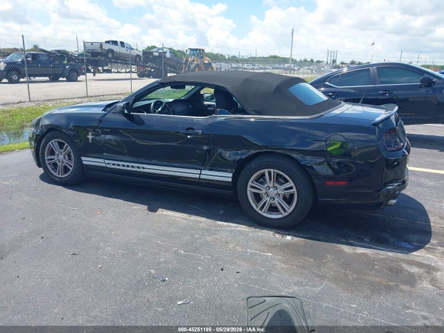 Ford Mustang V6