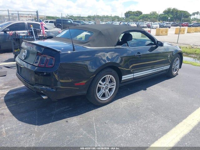 Ford Mustang V6