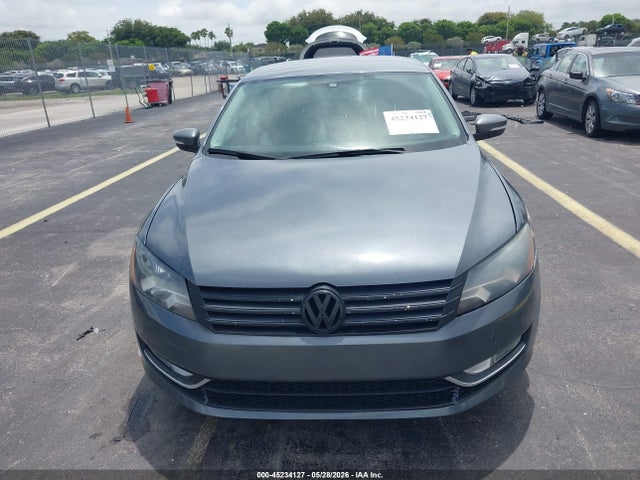 Volkswagen Passat 1.8t Limited Edition