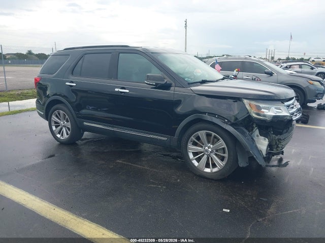 Salvage Ford Explorer Image