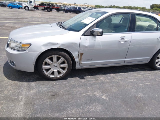 Lincoln MKZ
