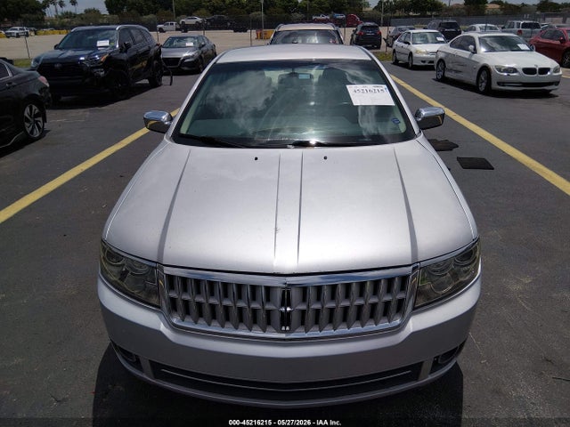 Lincoln MKZ