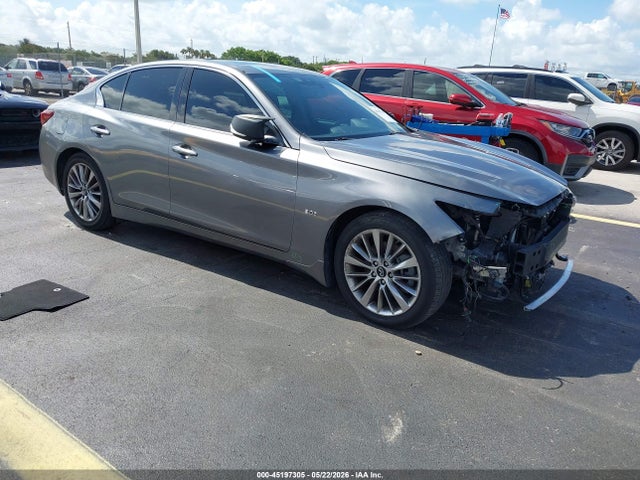 Salvage INFINITI Q50 Image