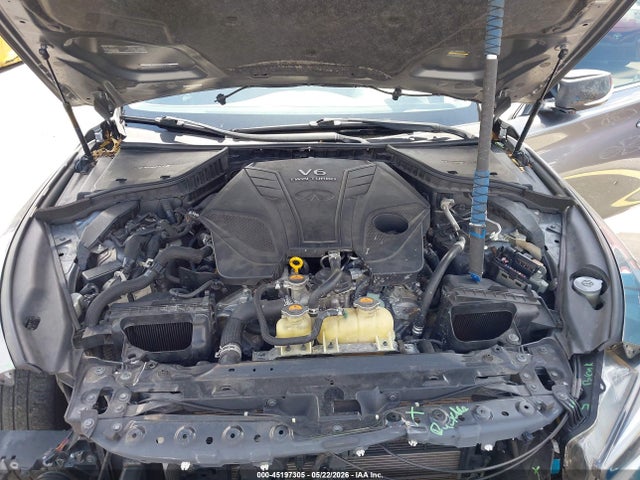 INFINITI Q50 3.0t Luxe