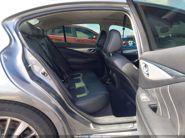 INFINITI Q50 3.0t Luxe