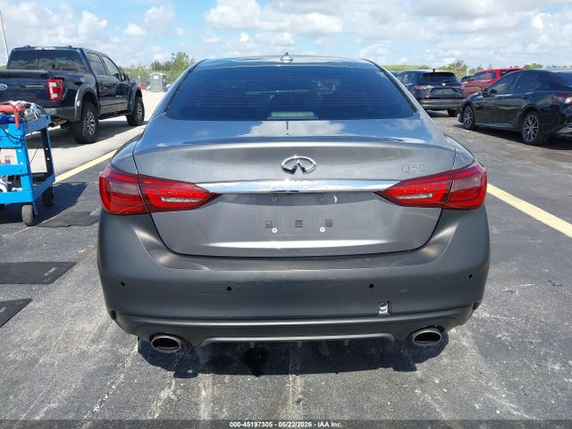 INFINITI Q50 3.0t Luxe