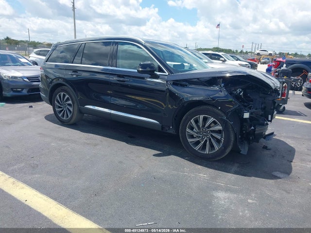 Salvage Lincoln Aviator Image