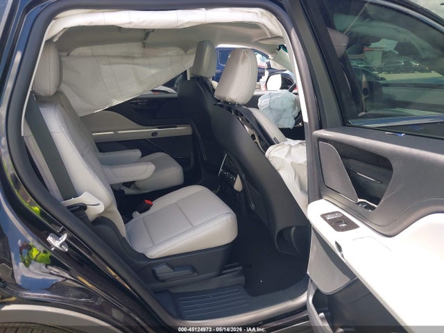 Lincoln Aviator Premiere