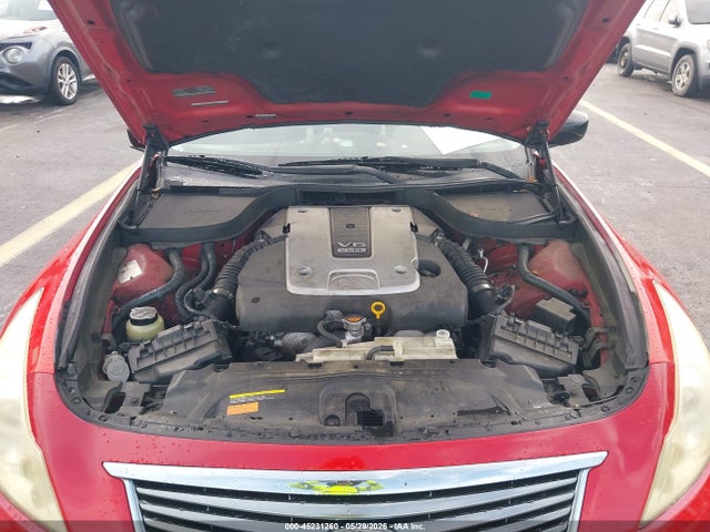 INFINITI G37 Journey