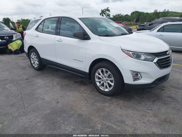 Salvage Chevrolet Equinox Image