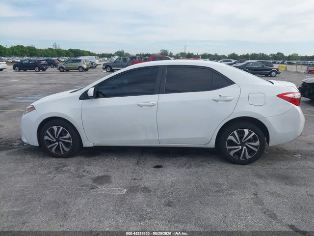 Toyota Corolla Le