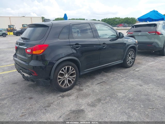 Mitsubishi Outlander 2.0 Es