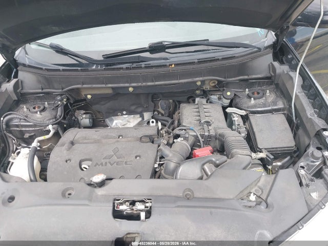 Mitsubishi Outlander 2.0 Es