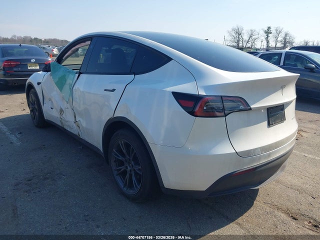 Tesla Model Y Long Range Dual Motor All-wheel Drive