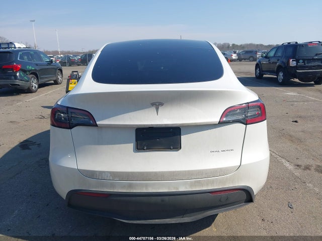 Tesla Model Y Long Range Dual Motor All-wheel Drive