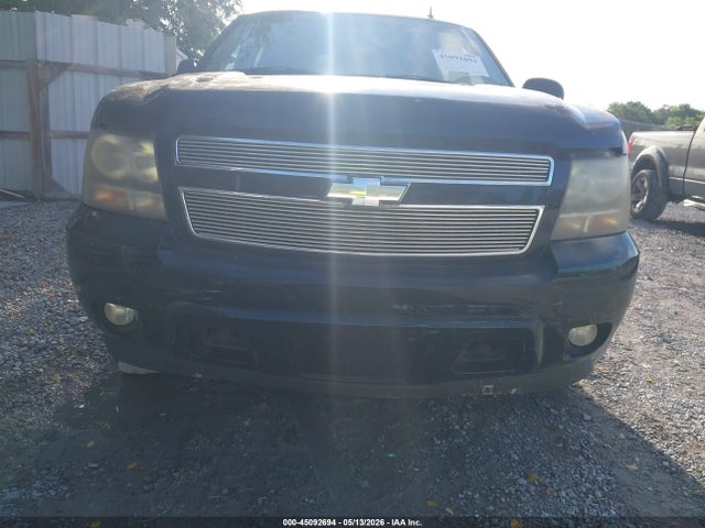 Chevrolet Suburban 1500 Lt