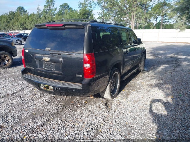 Chevrolet Suburban 1500 Lt