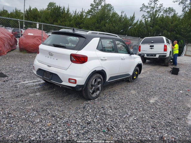 Hyundai VENUE Limited