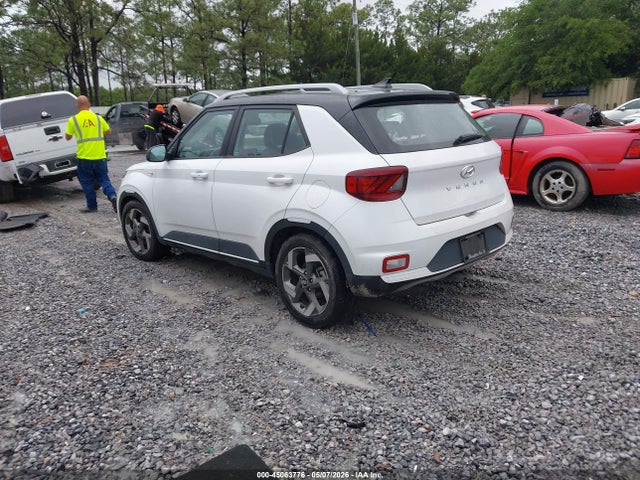 Hyundai VENUE Limited