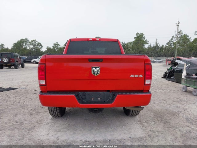 Ram 1500 Express  4x4 5'7 Box