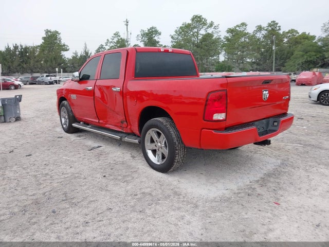 Ram 1500 Express  4x4 5'7 Box