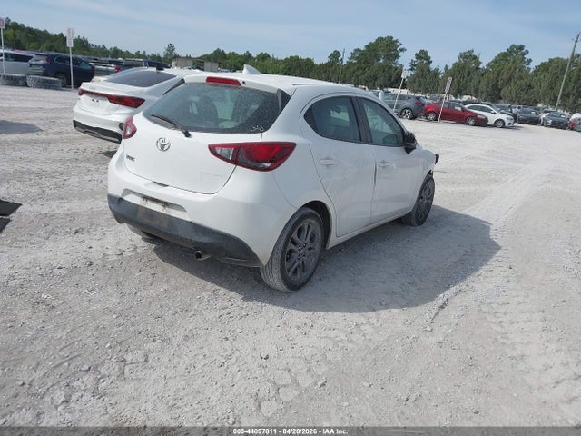 Toyota Yaris Le