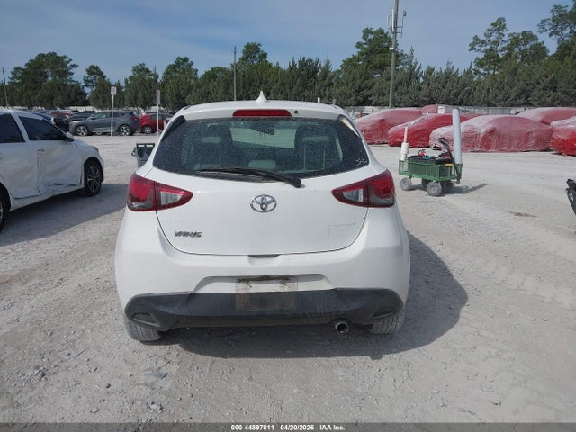 Toyota Yaris Le