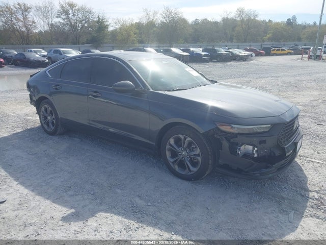 Salvage Honda Accord Image