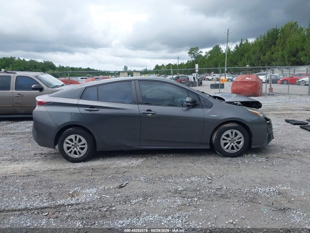 Toyota Prius Two