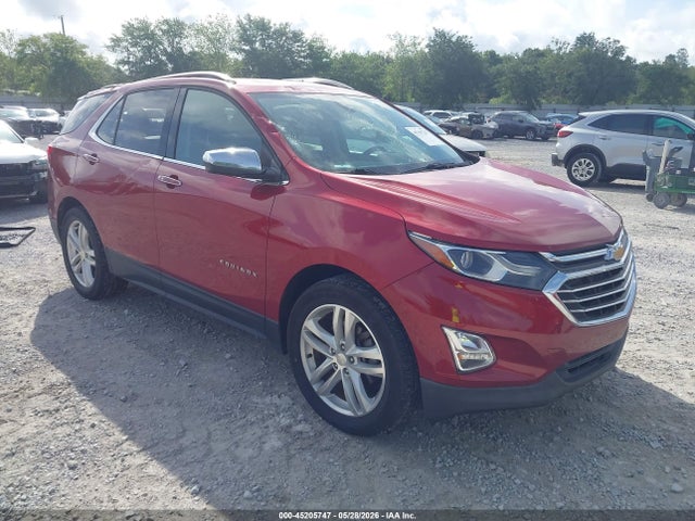 Salvage Chevrolet Equinox Image