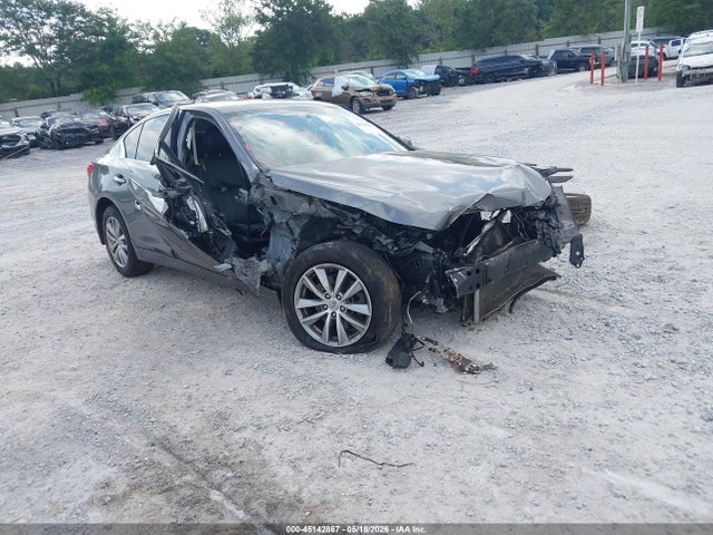 Salvage INFINITI Q50 Image