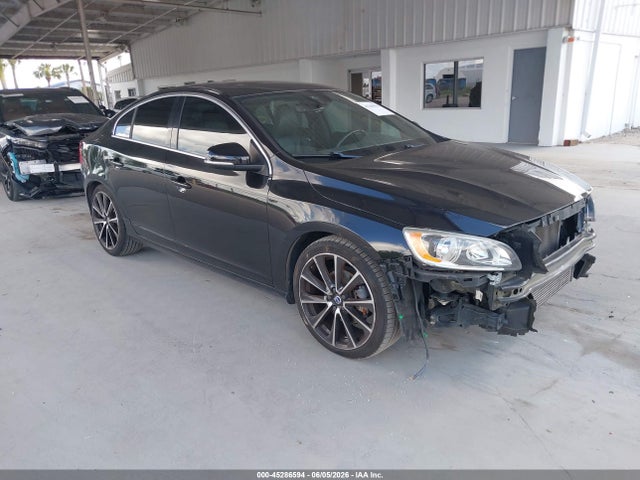 Salvage Volvo S60 Image
