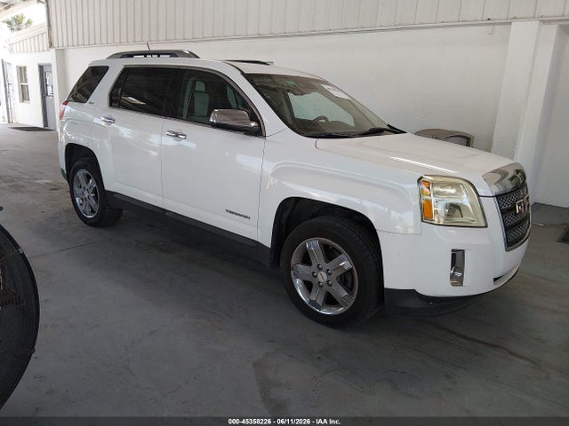 Salvage GMC Terrain Image
