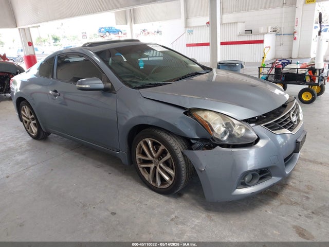 Salvage Nissan Altima Image