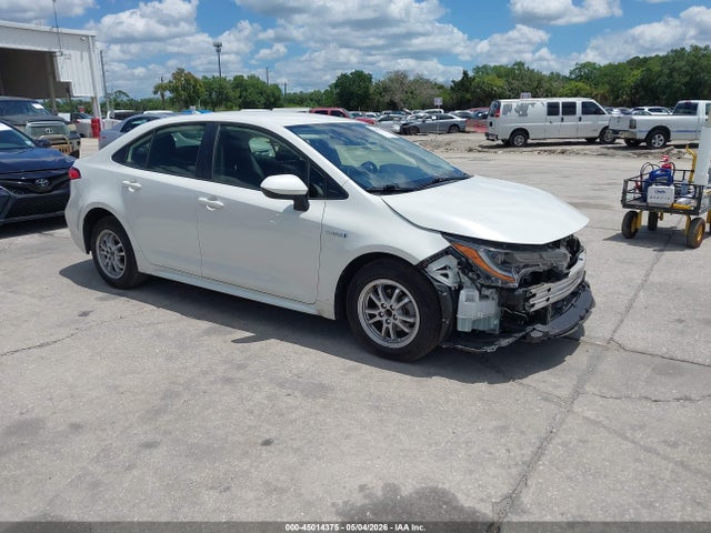 Salvage Toyota Corolla Image