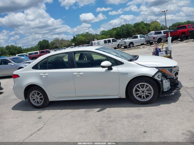 Toyota Corolla Hybrid Le
