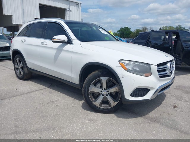 Salvage Mercedes-Benz GLC Image