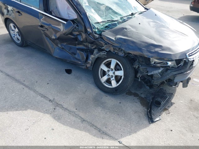 Chevrolet Cruze 1lt Auto