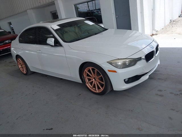 Salvage BMW 3 Series Image