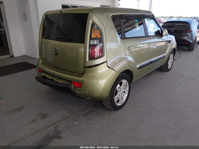 Kia Soul +