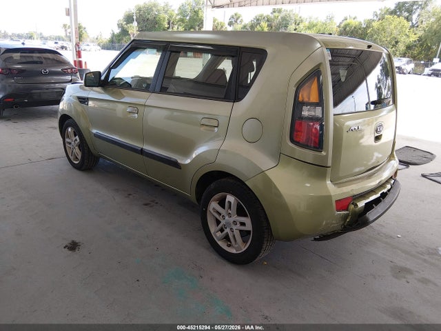 Kia Soul +