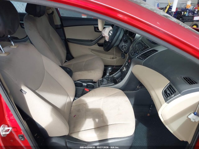 Hyundai ELANTRA Se