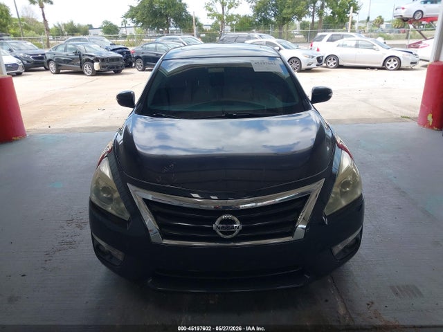 Nissan Altima 2.5 Sv