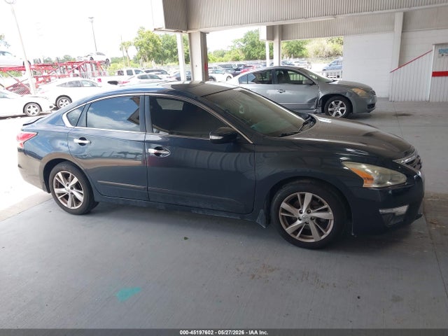 Nissan Altima 2.5 Sv