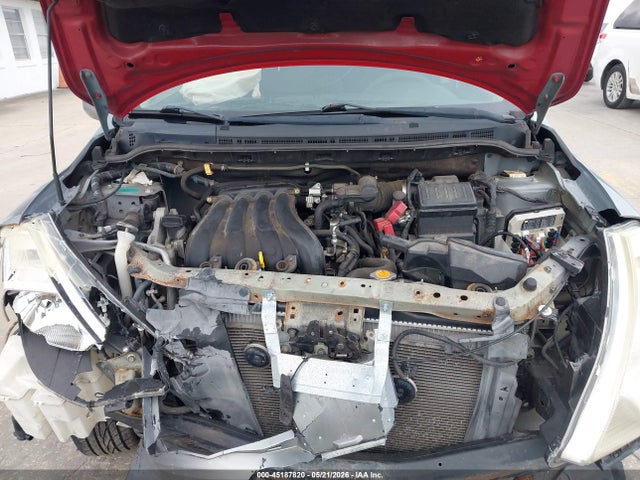 Nissan Versa 1.8s