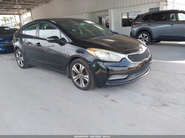 Salvage Kia Forte Image