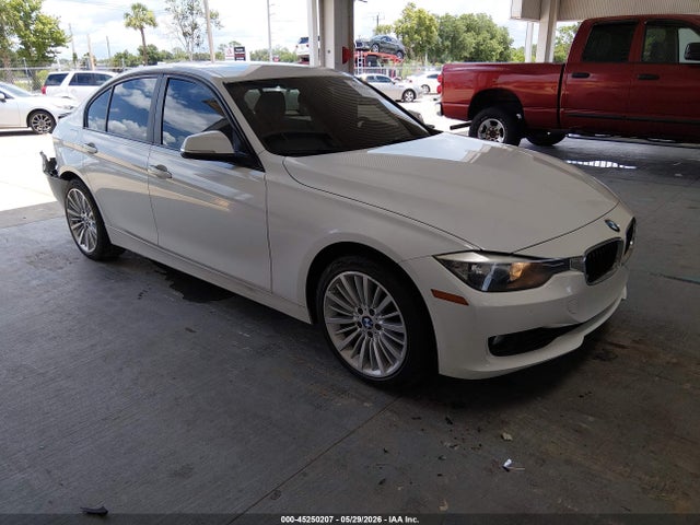 Salvage BMW 3 Series Image