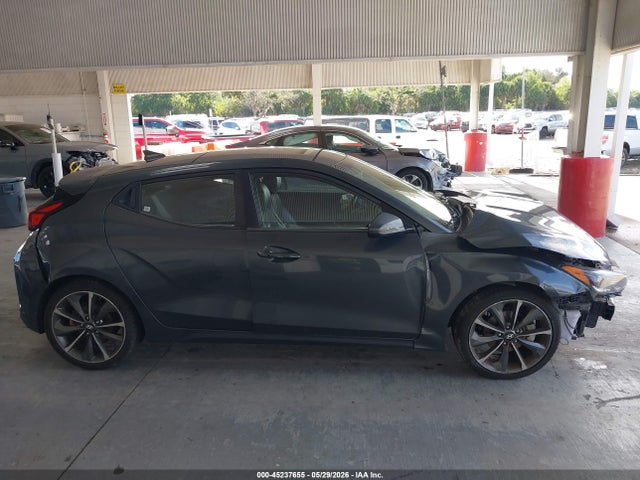 Hyundai VELOSTER 2.0 Premium