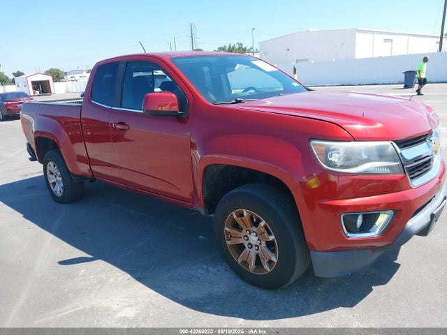 Salvage Chevrolet Colorado Image